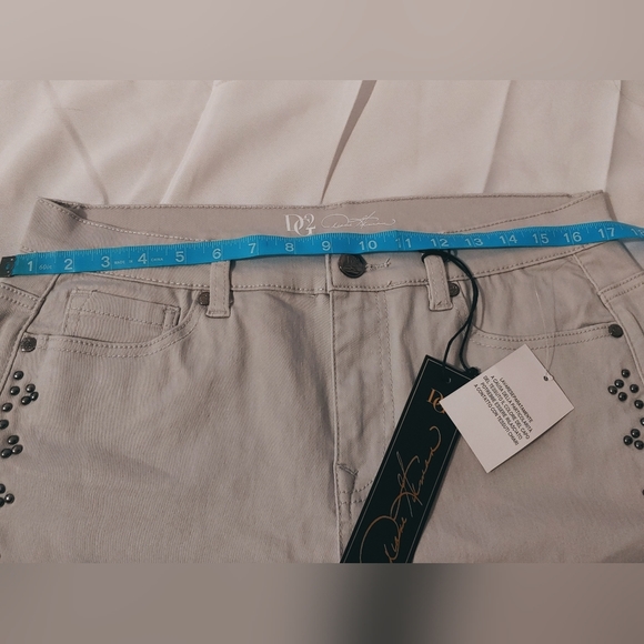 NWOT DG2 Diane Gilman Gray Studded Pants sz 12P - Picture 7 of 7